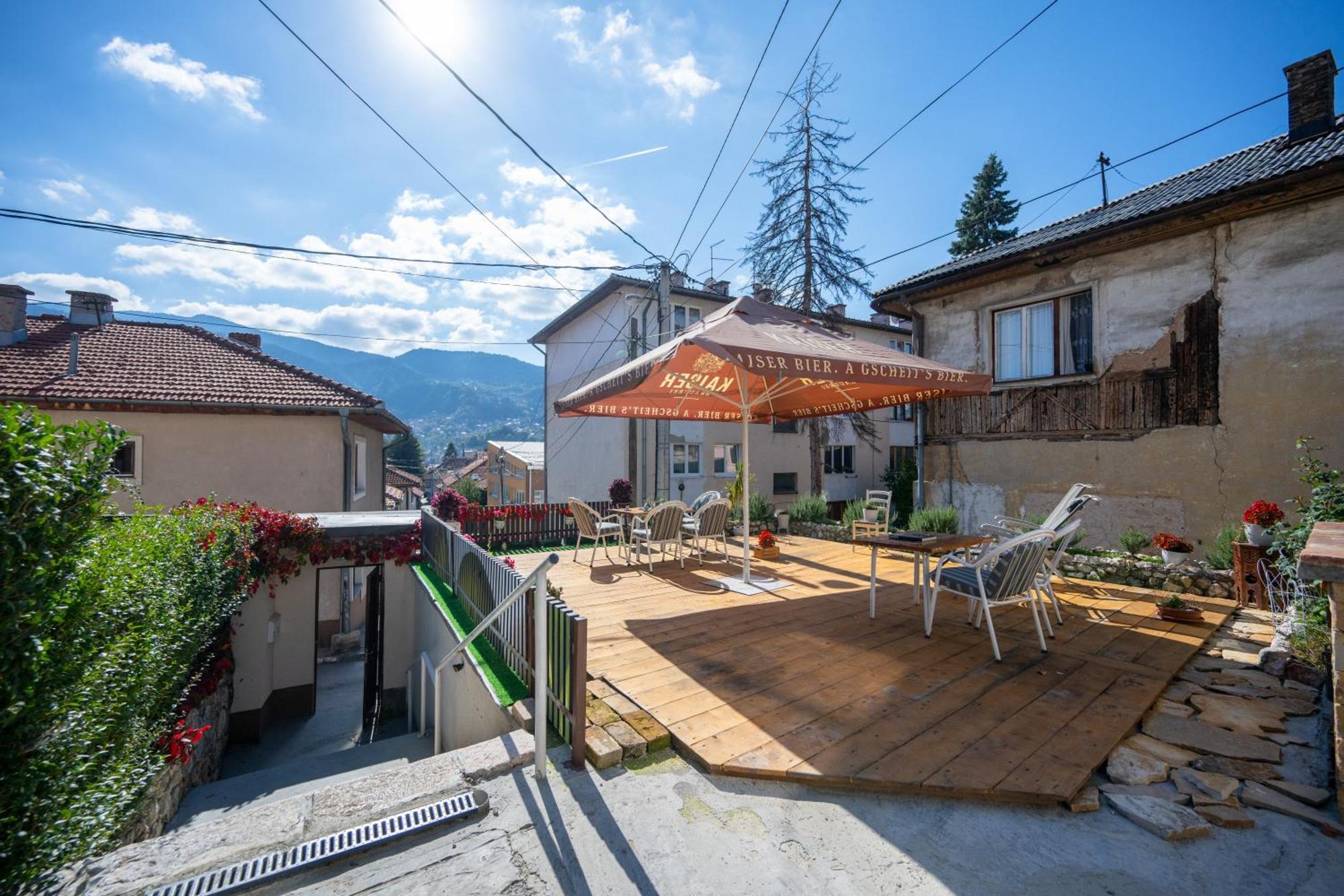 Spacious And Bright 2Bdr Apartment In The Old Town Saraievo Exterior foto